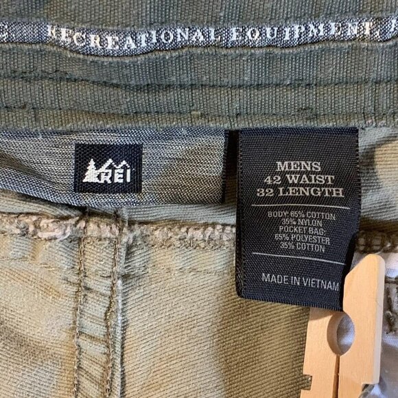 REI Co-op Men's Convertible Cargo Ankle Zip Stretch Outdoor Pants‎ Size 42 - Picture 7 of 15